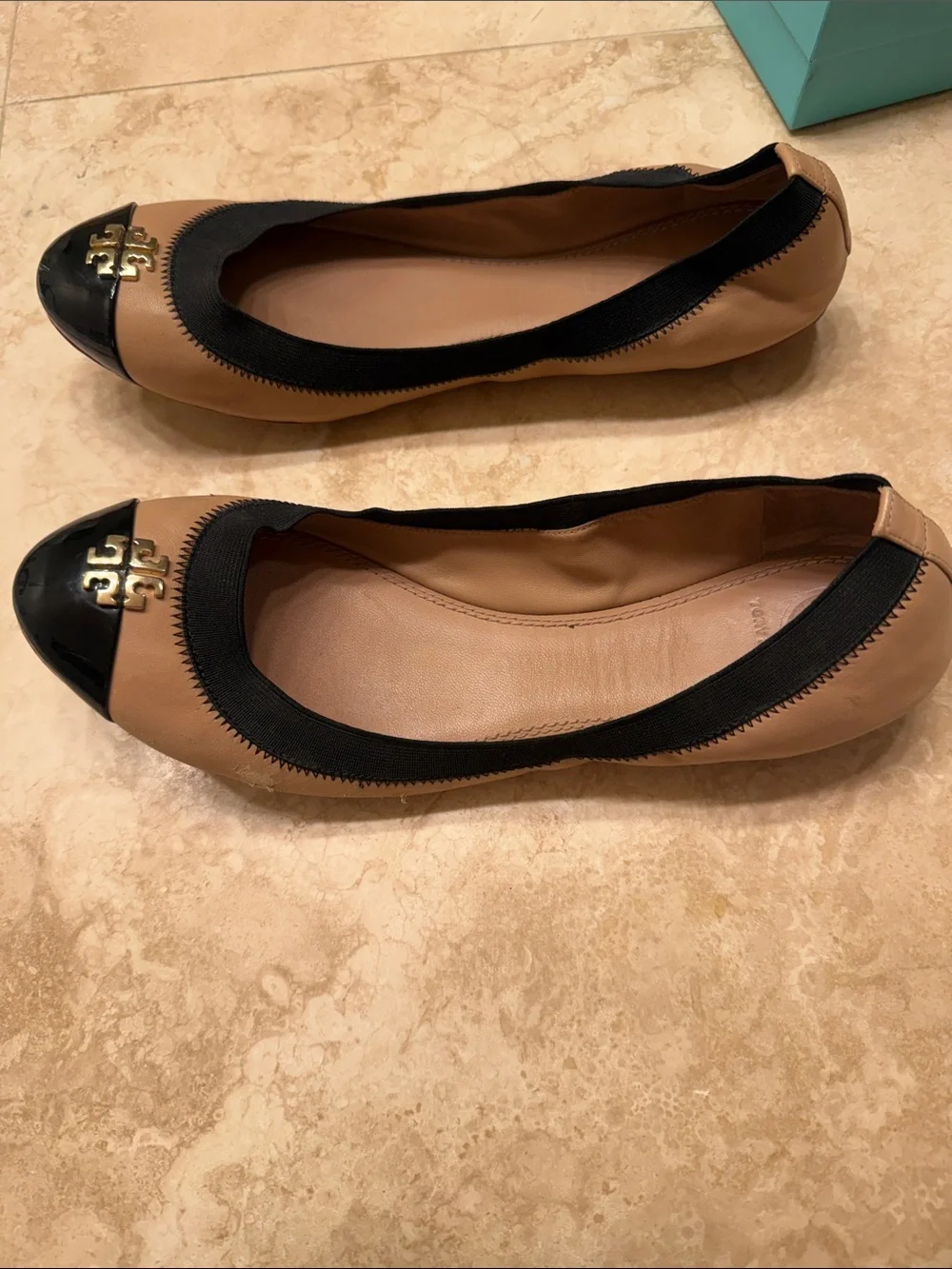 Tory Burch Tan Leather Ballet Flats with Black Patent Cap Toe size 9